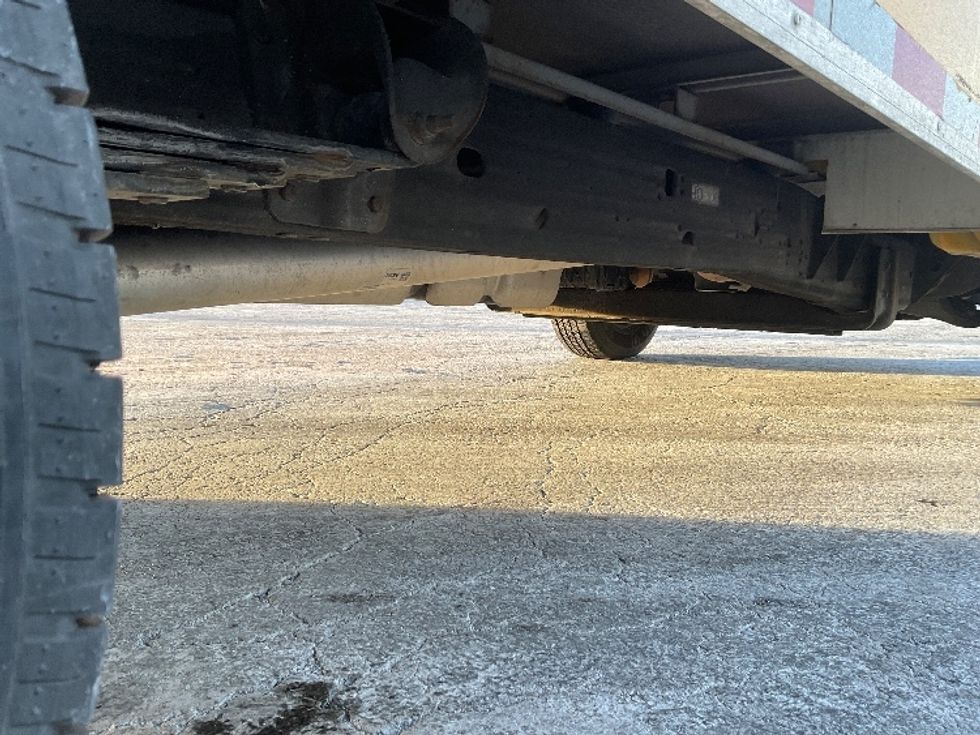 Light Duty Box Truck-Light and Medium Duty Trucks-GMC-2021-Savana G33503-Kansas City-MO-117,089\n\t\tmiles-$ 25,000 - Image 14