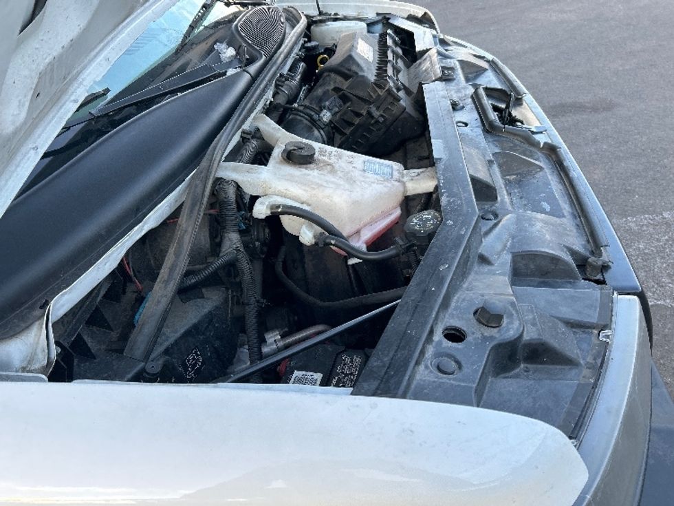 Light Duty Box Truck-Light and Medium Duty Trucks-GMC-2021-Savana G33503-Kearny-NJ-106,229\n\t\tmiles-$ 27,250 - Image 20