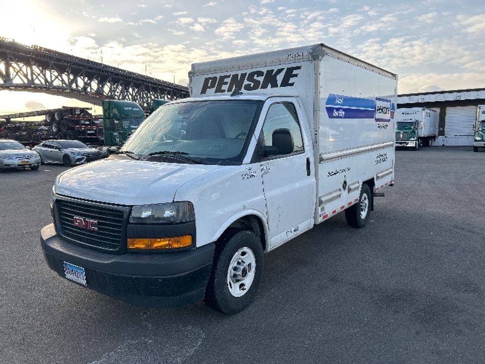 Light Duty Box Truck-Light and Medium Duty Trucks-GMC-2021-Savana G33503-Kearny-NJ-106,229\n\t\tmiles-$ 27,250 - Image 3