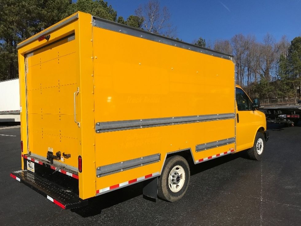Light Duty Box Truck-Light and Medium Duty Trucks-GMC-2021-Savana G33503-Kennesaw-GA-104,465\n\t\tmiles-$ 26,250 - Image 13