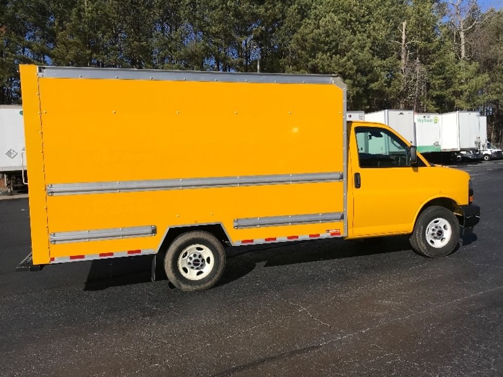 Light Duty Box Truck-Light and Medium Duty Trucks-GMC-2021-Savana G33503-Kennesaw-GA-104,465\n\t\tmiles-$ 26,250 - Image 15