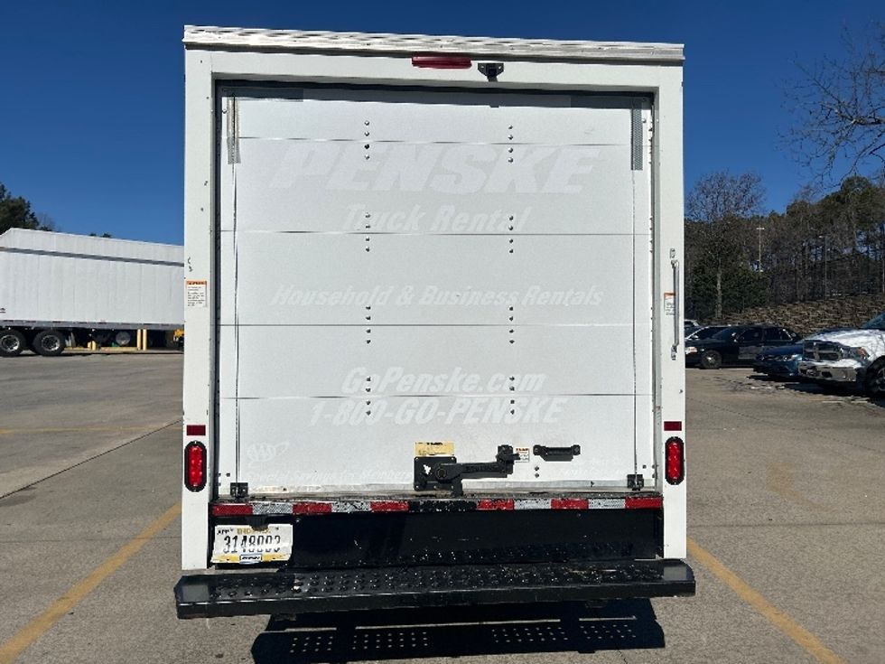 Light Duty Box Truck-Light and Medium Duty Trucks-GMC-2021-Savana G33503-Kennesaw-GA-105,164\n\t\tmiles-$ 29,500 - Image 7
