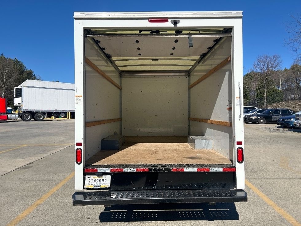 Light Duty Box Truck-Light and Medium Duty Trucks-GMC-2021-Savana G33503-Kennesaw-GA-105,164\n\t\tmiles-$ 29,500 - Image 8