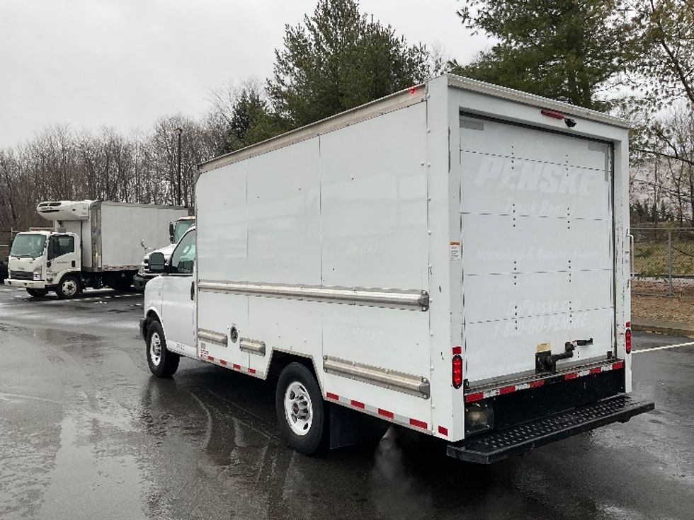 Light Duty Box Truck-Light and Medium Duty Trucks-GMC-2021-Savana G33503-King Of Prussia-PA-115,861\n\t\tmiles-$ 26,250 - Image 6