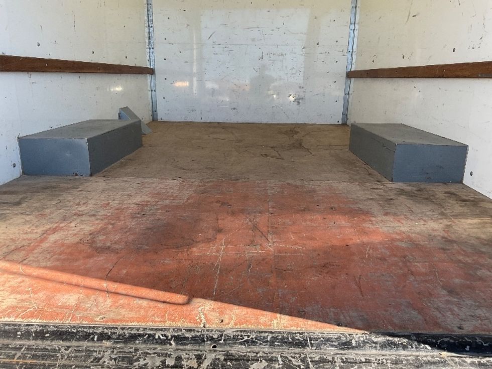 Light Duty Box Truck-Light and Medium Duty Trucks-GMC-2021-Savana G33503-La Mirada-CA-100,752\n\t\tmiles-$ 27,500 - Image 10