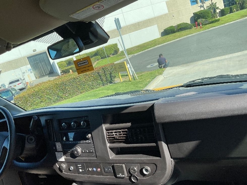 Light Duty Box Truck-Light and Medium Duty Trucks-GMC-2021-Savana G33503-La Mirada-CA-100,752\n\t\tmiles-$ 27,500 - Image 21