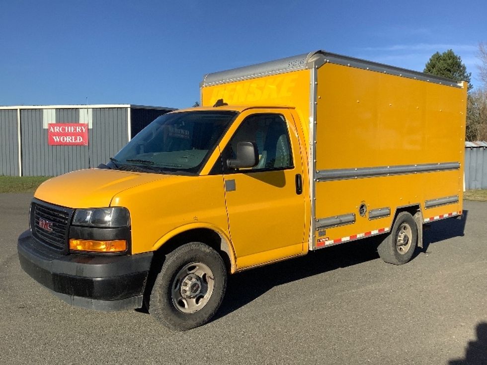 Light Duty Box Truck-Light and Medium Duty Trucks-GMC-2021-Savana G33503-Lacey-WA-107,667\n\t\tmiles-$ 26,750 - Image 3