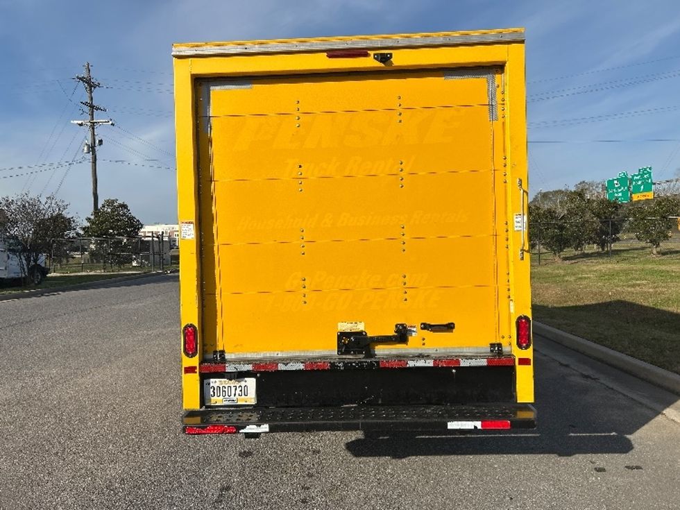 Light Duty Box Truck-Light and Medium Duty Trucks-GMC-2021-Savana G33503-Lafayette-LA-121,033\n\t\tmiles-$ 24,000 - Image 7