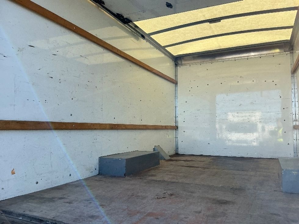 Light Duty Box Truck-Light and Medium Duty Trucks-GMC-2021-Savana G33503-Las Vegas-NV-103,455\n\t\tmiles-$ 27,500 - Image 10