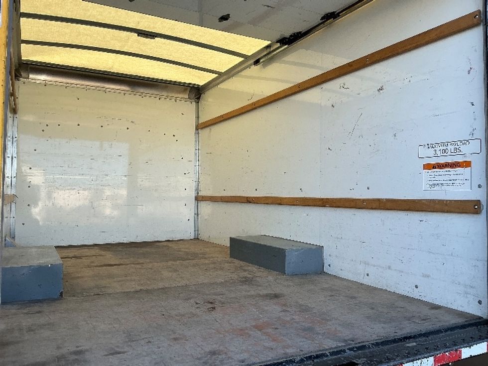 Light Duty Box Truck-Light and Medium Duty Trucks-GMC-2021-Savana G33503-Las Vegas-NV-103,455\n\t\tmiles-$ 27,500 - Image 11