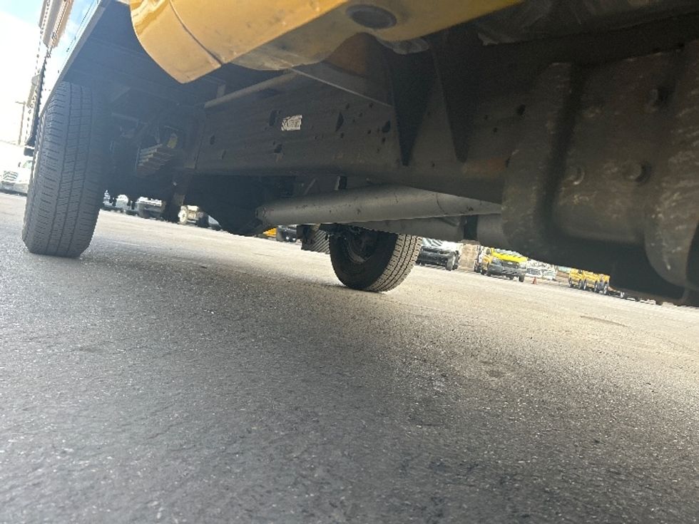 Light Duty Box Truck-Light and Medium Duty Trucks-GMC-2021-Savana G33503-Las Vegas-NV-103,455\n\t\tmiles-$ 27,500 - Image 13