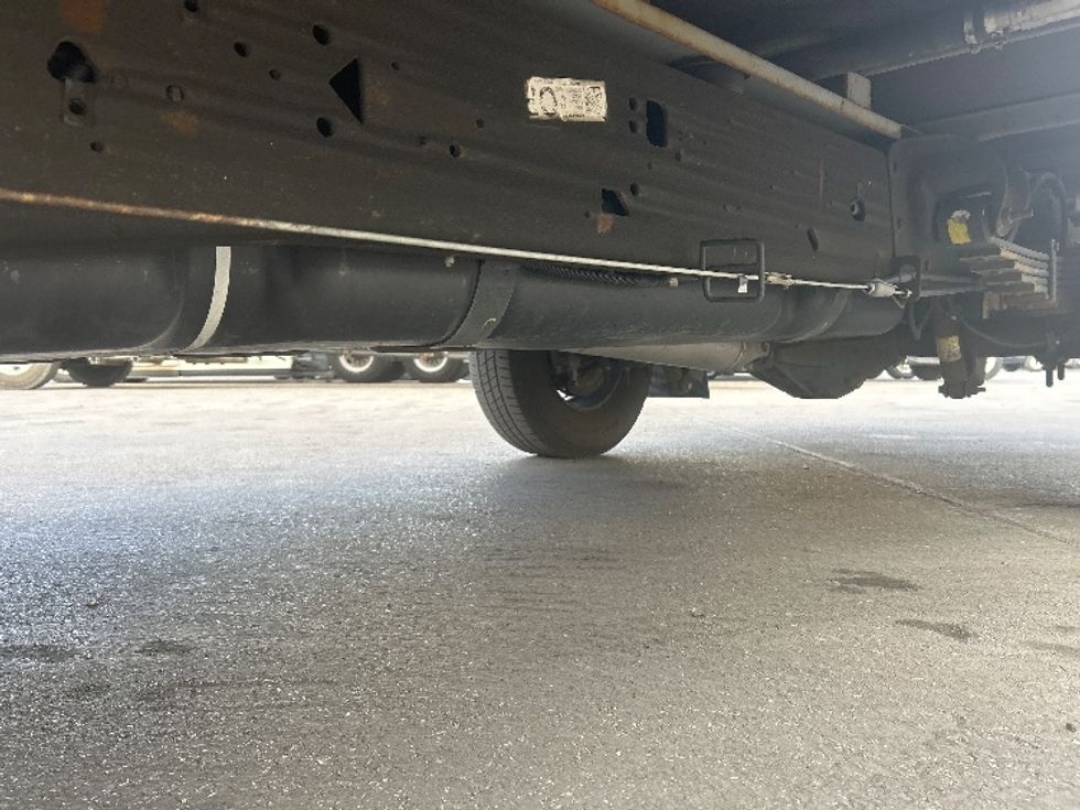 Light Duty Box Truck-Light and Medium Duty Trucks-GMC-2021-Savana G33503-Las Vegas-NV-103,455\n\t\tmiles-$ 27,500 - Image 5