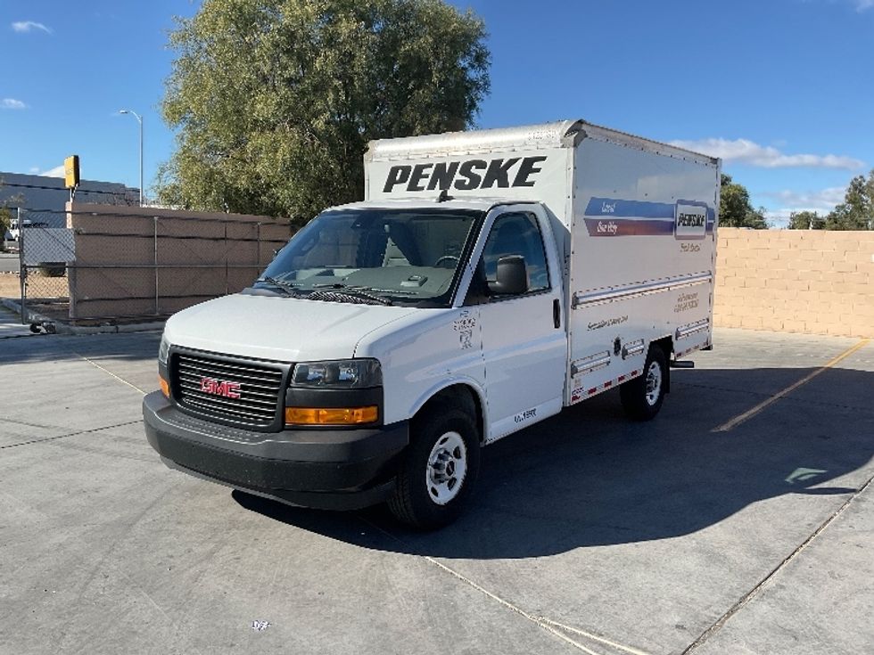 Light Duty Box Truck-Light and Medium Duty Trucks-GMC-2021-Savana G33503-Las Vegas-NV-112,283\n\t\tmiles-$ 29,000 - Image 3