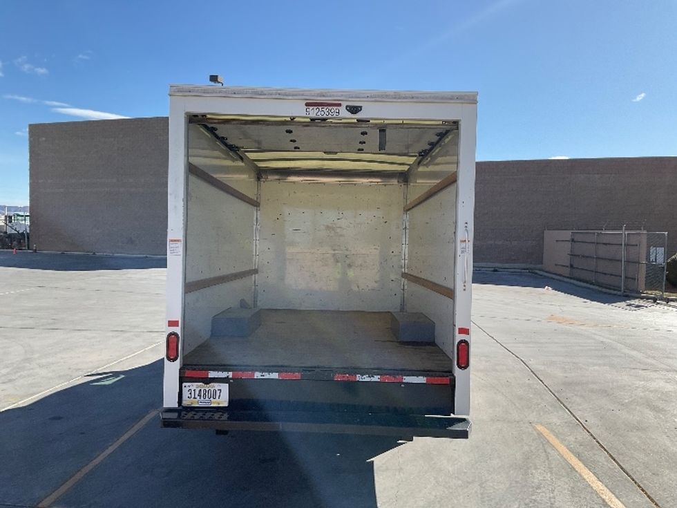 Light Duty Box Truck-Light and Medium Duty Trucks-GMC-2021-Savana G33503-Las Vegas-NV-112,283\n\t\tmiles-$ 29,000 - Image 8