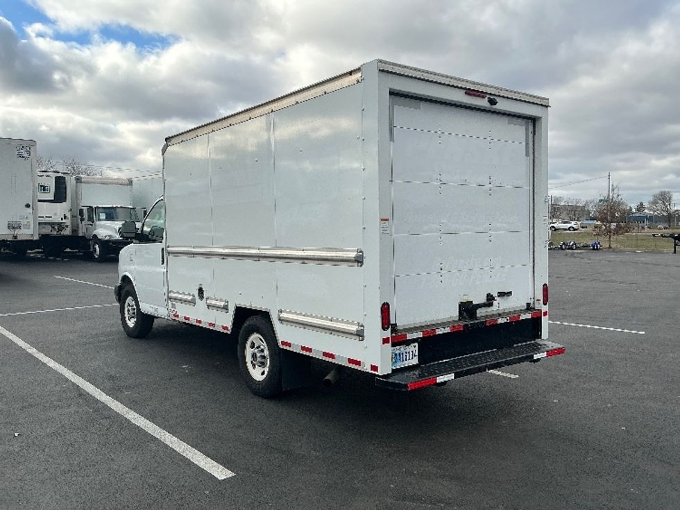 Light Duty Box Truck-Light and Medium Duty Trucks-GMC-2021-Savana G33503-Lexington-KY-75,366\n\t\tmiles-$ 30,750 - Image 6