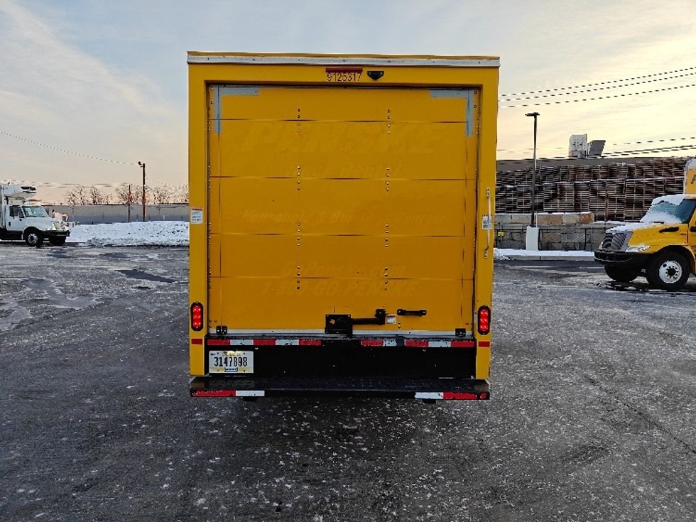 Light Duty Box Truck-Light and Medium Duty Trucks-GMC-2021-Savana G33503-Linden-NJ-101,195\n\t\tmiles-$ 25,500 - Image 7