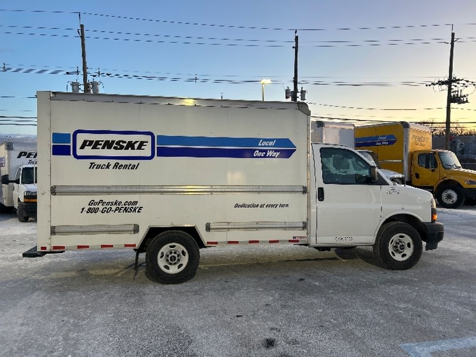 Light Duty Box Truck-Light and Medium Duty Trucks-GMC-2021-Savana G33503-Linden-NJ-102,768\n\t\tmiles-$ 27,750 - Image 12