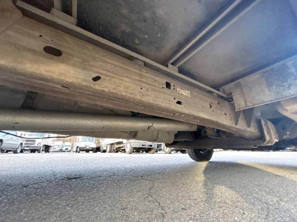 Light Duty Box Truck-Light and Medium Duty Trucks-GMC-2021-Savana G33503-Little Rock-AR-105,779\n\t\tmiles-$ 25,500 - Image 5