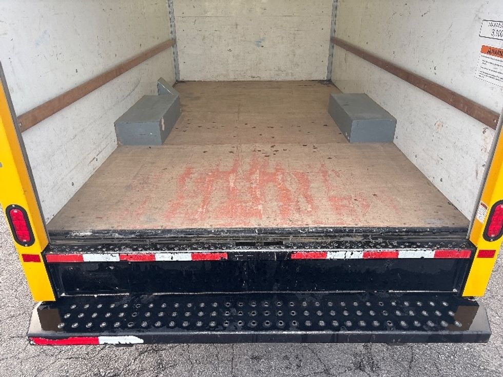 Light Duty Box Truck-Light and Medium Duty Trucks-GMC-2021-Savana G33503-Little Rock-AR-119,213\n\t\tmiles-$ 24,750 - Image 10