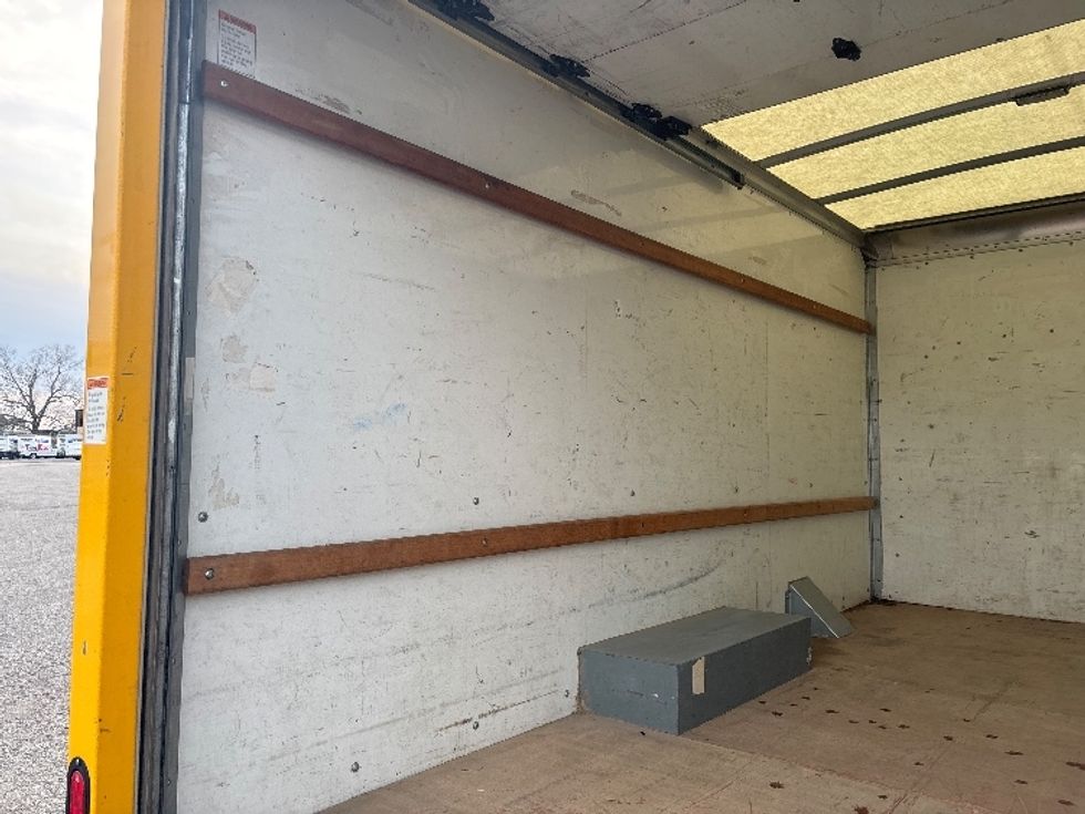 Light Duty Box Truck-Light and Medium Duty Trucks-GMC-2021-Savana G33503-Little Rock-AR-119,213\n\t\tmiles-$ 24,750 - Image 11