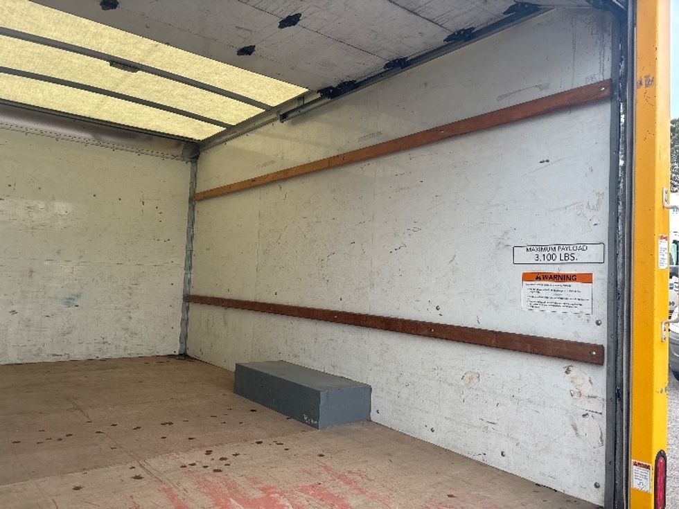 Light Duty Box Truck-Light and Medium Duty Trucks-GMC-2021-Savana G33503-Little Rock-AR-119,213\n\t\tmiles-$ 24,750 - Image 12