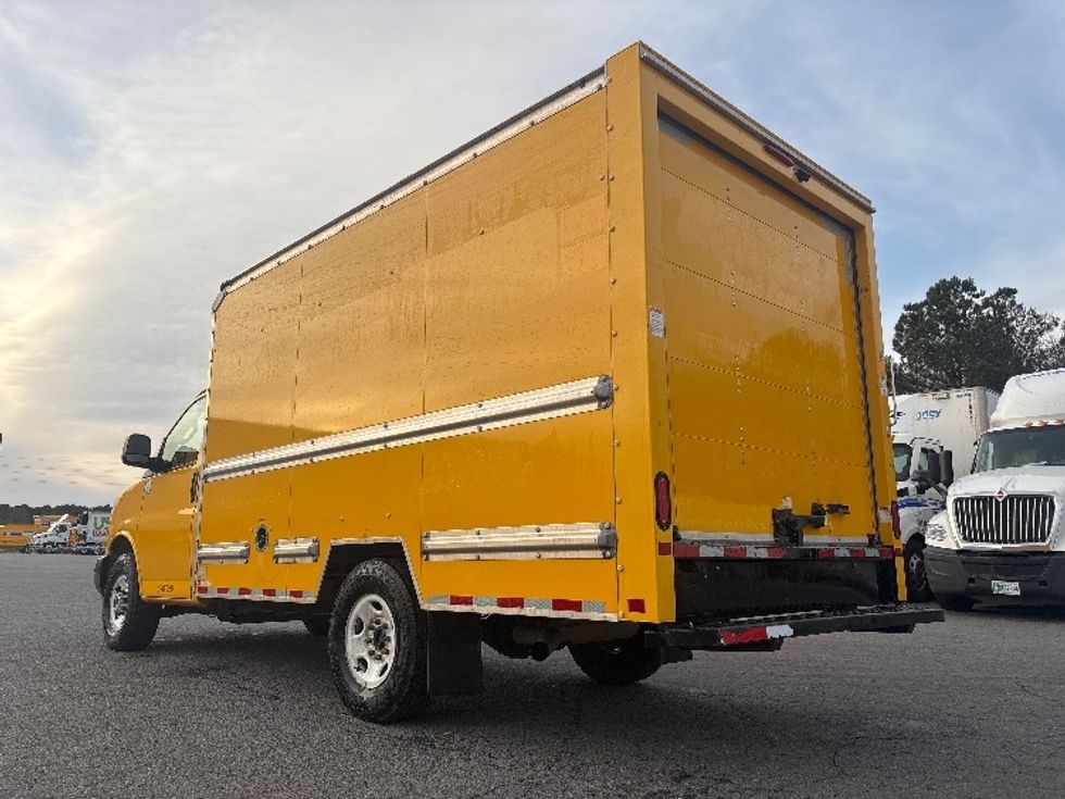 Light Duty Box Truck-Light and Medium Duty Trucks-GMC-2021-Savana G33503-Little Rock-AR-119,213\n\t\tmiles-$ 24,750 - Image 6