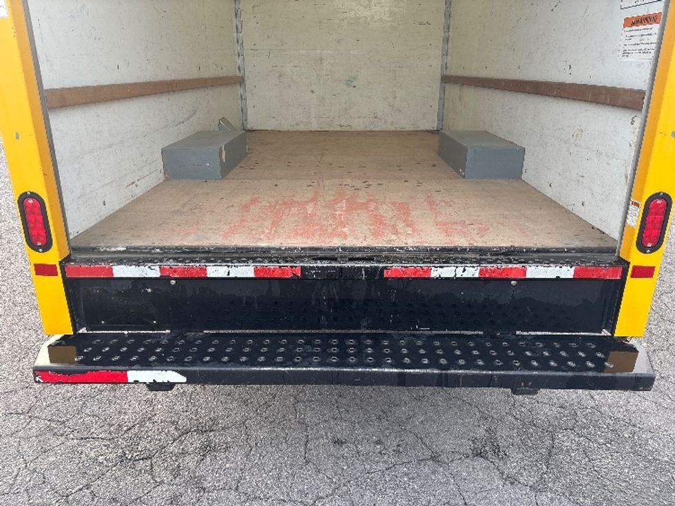 Light Duty Box Truck-Light and Medium Duty Trucks-GMC-2021-Savana G33503-Little Rock-AR-119,213\n\t\tmiles-$ 24,750 - Image 9