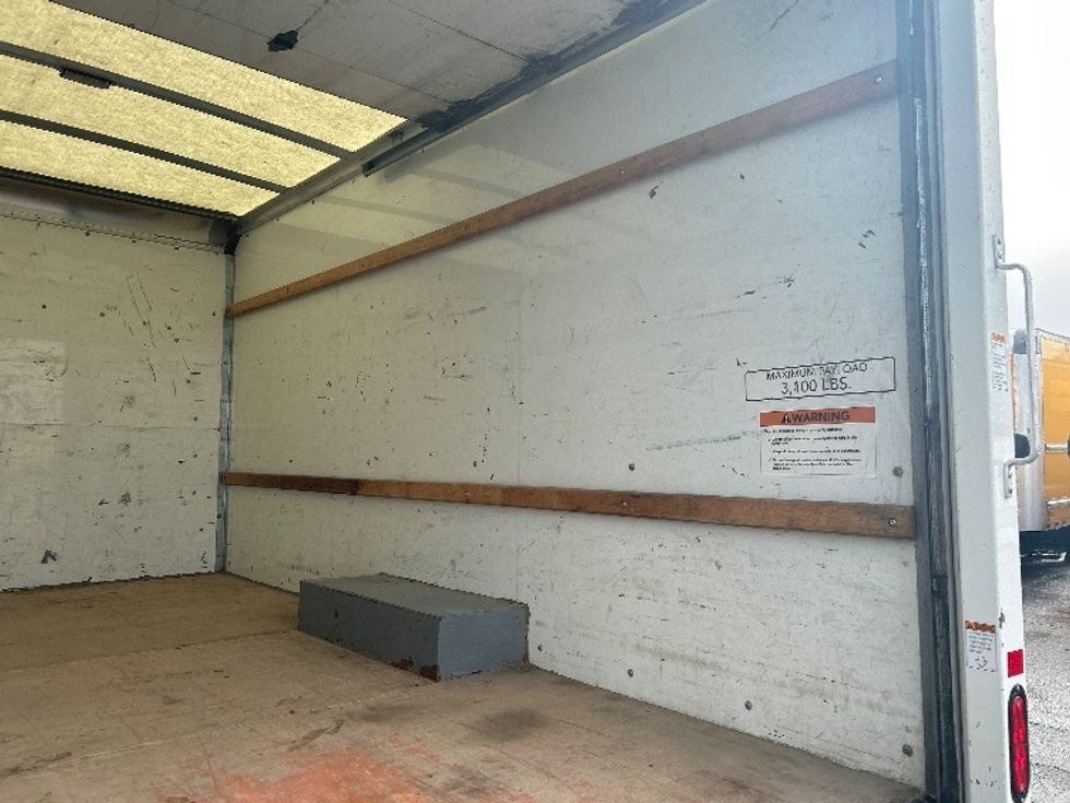 Light Duty Box Truck-Light and Medium Duty Trucks-GMC-2021-Savana G33503-Little Rock-AR-131,127\n\t\tmiles-$ 24,750 - Image 10