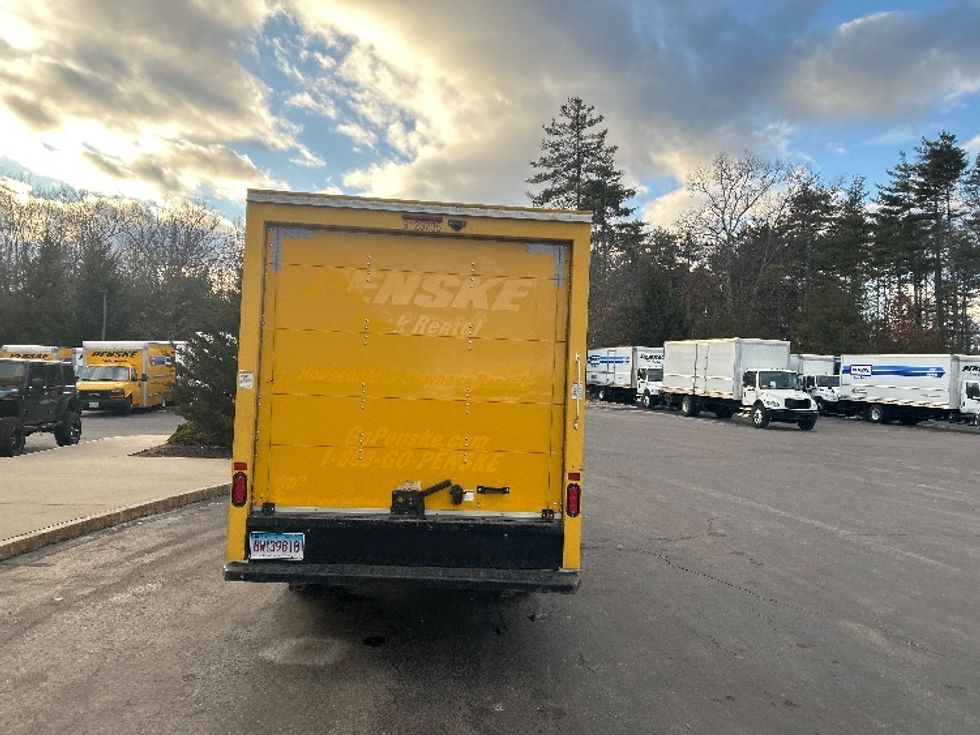 Light Duty Box Truck-Light and Medium Duty Trucks-GMC-2021-Savana G33503-Londonderry-NH-101,374\n\t\tmiles-$ 24,750 - Image 6
