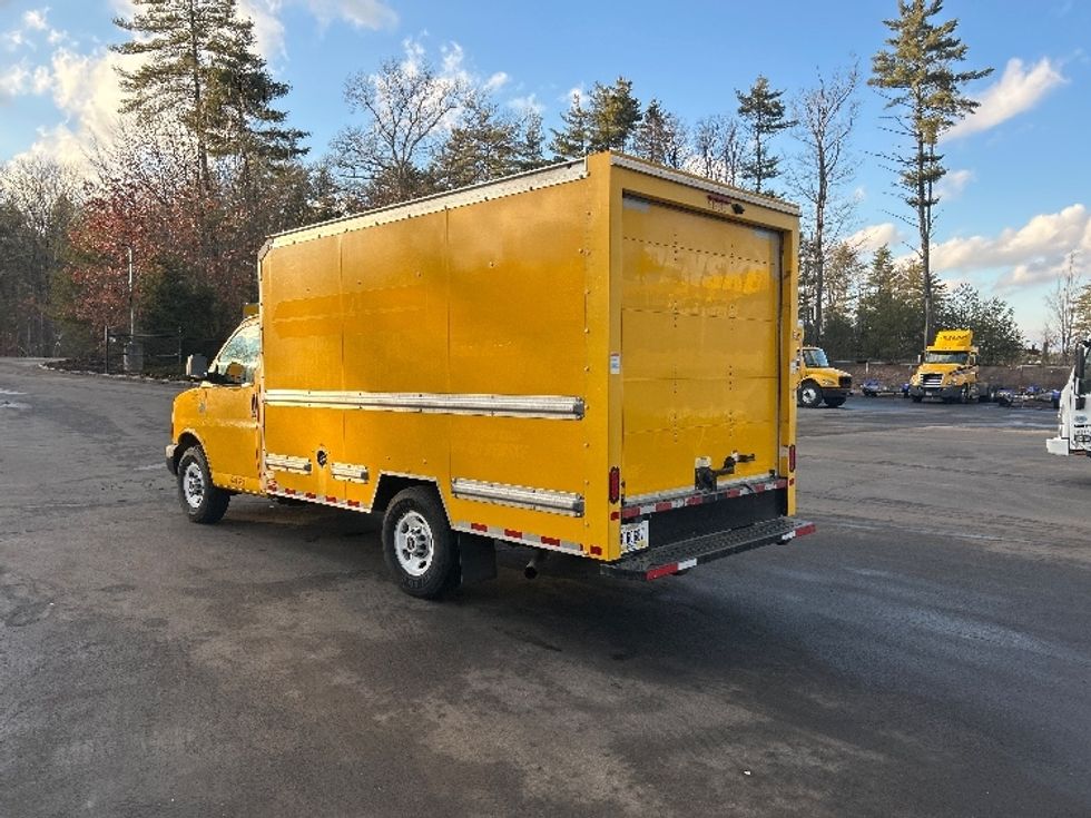 Light Duty Box Truck-Light and Medium Duty Trucks-GMC-2021-Savana G33503-Londonderry-NH-101,553\n\t\tmiles-$ 24,750 - Image 5