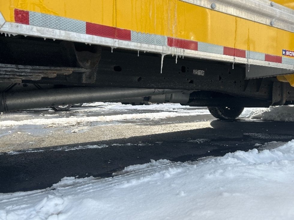 Light Duty Box Truck-Light and Medium Duty Trucks-GMC-2021-Savana G33503-Londonderry-NH-107,953\n\t\tmiles-$ 24,000 - Image 14