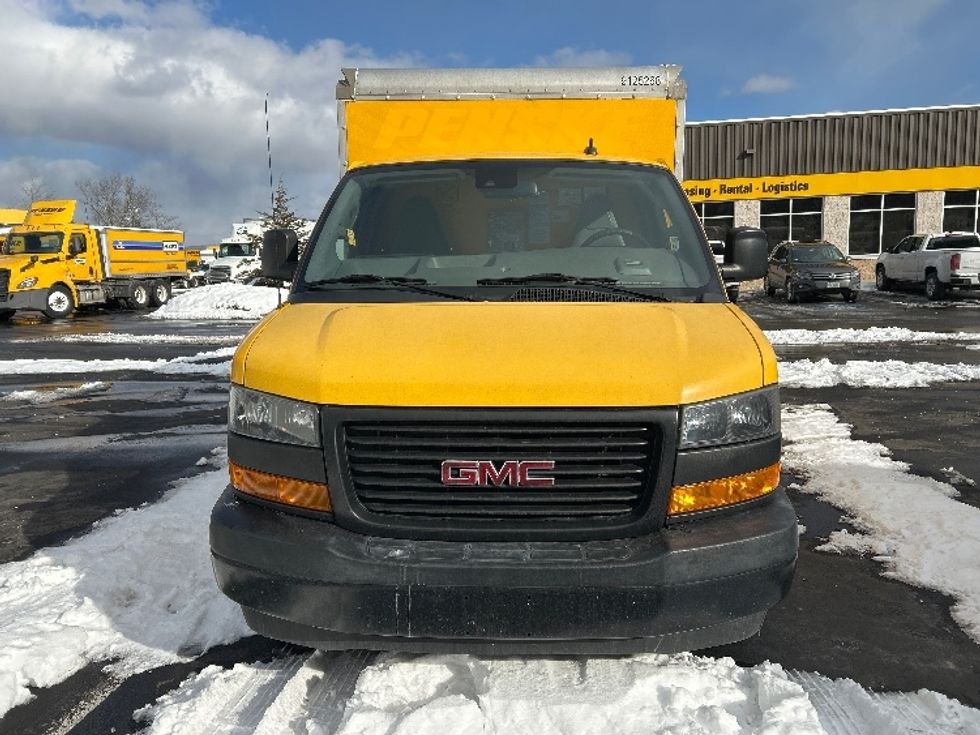 Light Duty Box Truck-Light and Medium Duty Trucks-GMC-2021-Savana G33503-Londonderry-NH-107,953\n\t\tmiles-$ 24,000 - Image 2