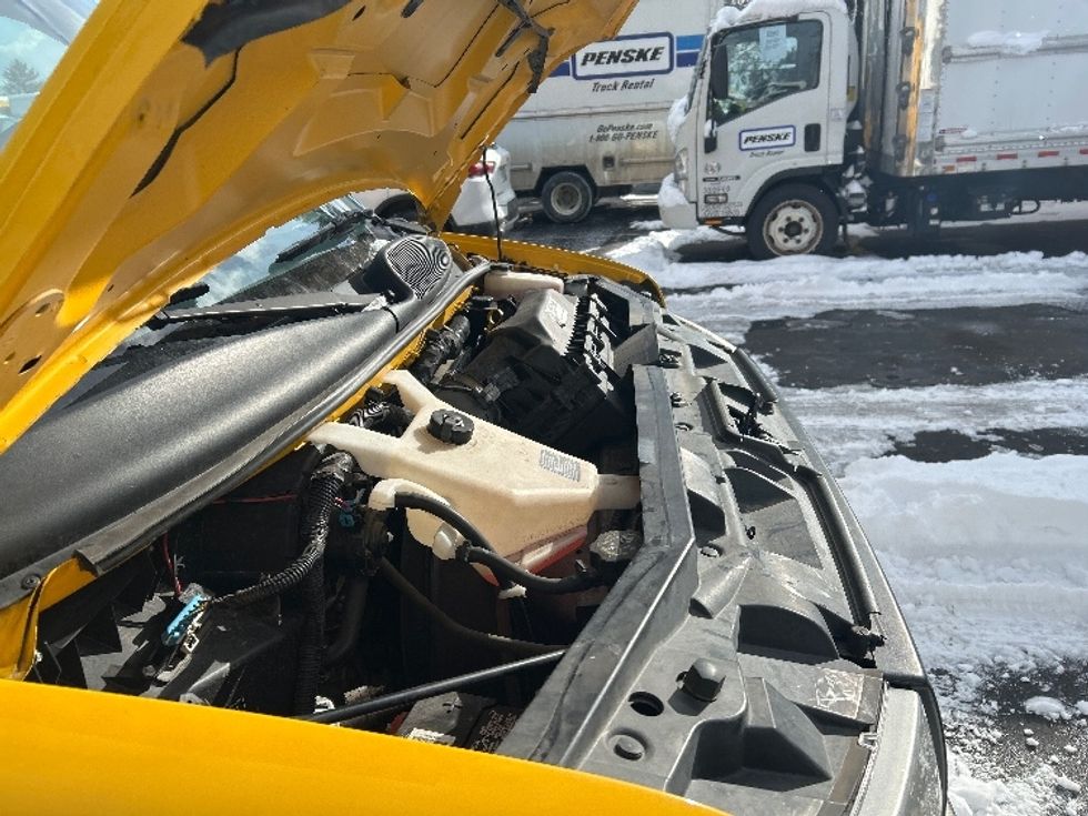 Light Duty Box Truck-Light and Medium Duty Trucks-GMC-2021-Savana G33503-Londonderry-NH-107,953\n\t\tmiles-$ 24,000 - Image 23