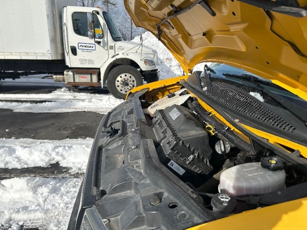 Light Duty Box Truck-Light and Medium Duty Trucks-GMC-2021-Savana G33503-Londonderry-NH-107,953\n\t\tmiles-$ 24,000 - Image 24