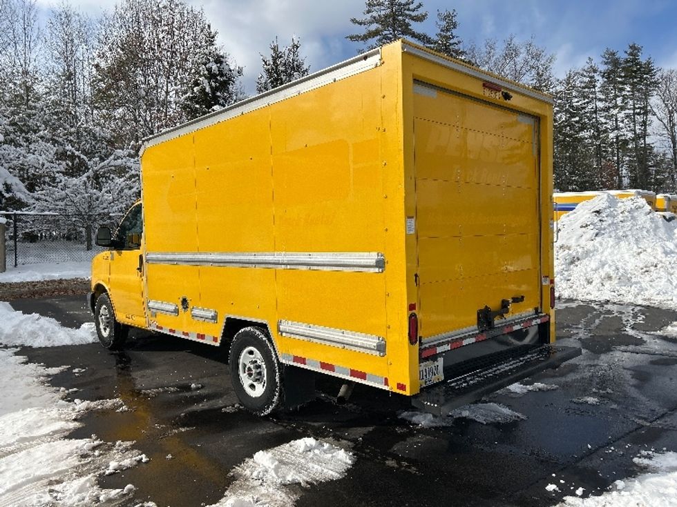 Light Duty Box Truck-Light and Medium Duty Trucks-GMC-2021-Savana G33503-Londonderry-NH-107,953\n\t\tmiles-$ 24,000 - Image 6