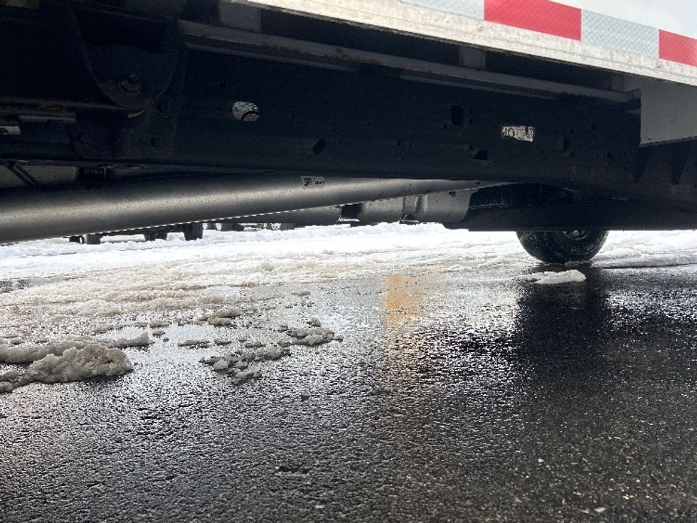 Light Duty Box Truck-Light and Medium Duty Trucks-GMC-2021-Savana G33503-Londonderry-NH-112,895\n\t\tmiles-$ 25,750 - Image 14