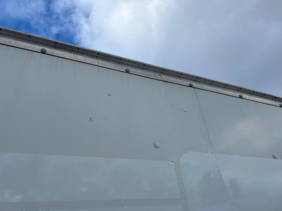 Light Duty Box Truck-Light and Medium Duty Trucks-GMC-2021-Savana G33503-Londonderry-NH-112,895\n\t\tmiles-$ 25,750 - Image 26