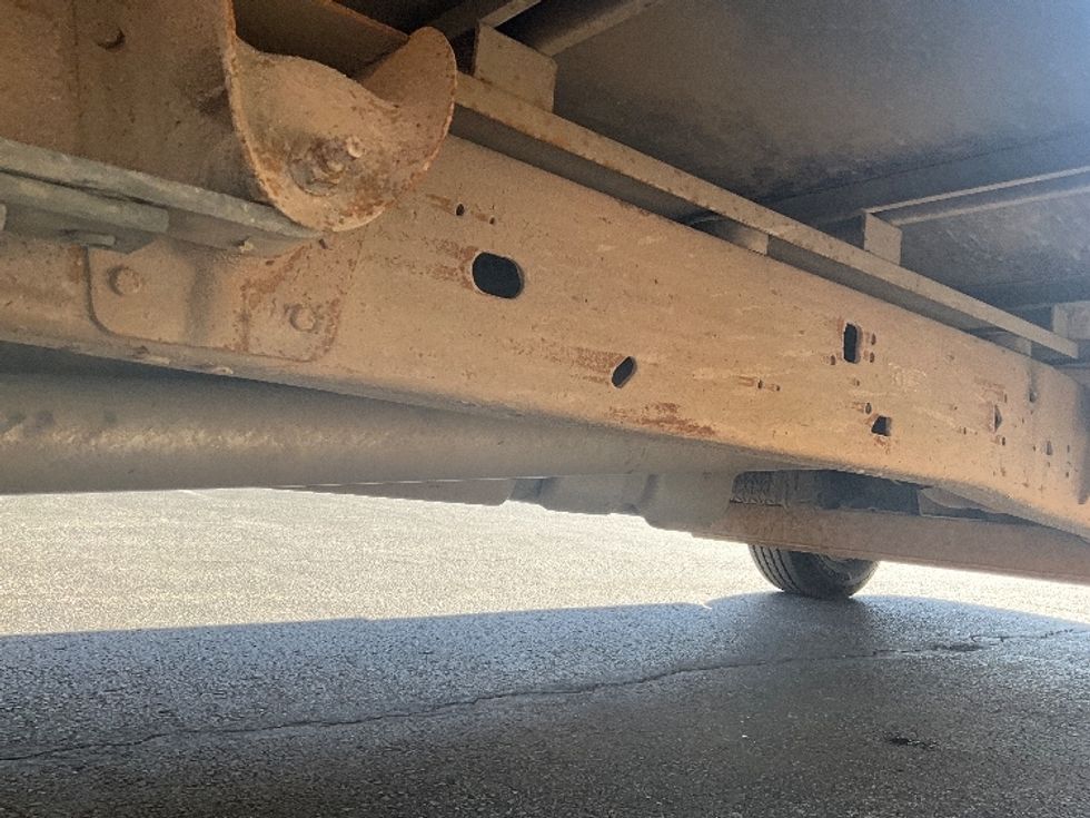Light Duty Box Truck-Light and Medium Duty Trucks-GMC-2021-Savana G33503-Louisville-KY-130,028\n\t\tmiles-$ 25,000 - Image 12