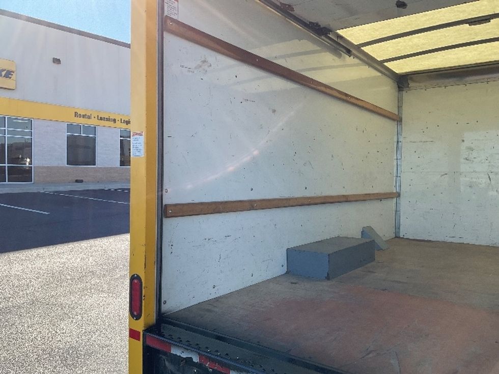 Light Duty Box Truck-Light and Medium Duty Trucks-GMC-2021-Savana G33503-Madison-AL-107,731\n\t\tmiles-$ 26,750 - Image 10