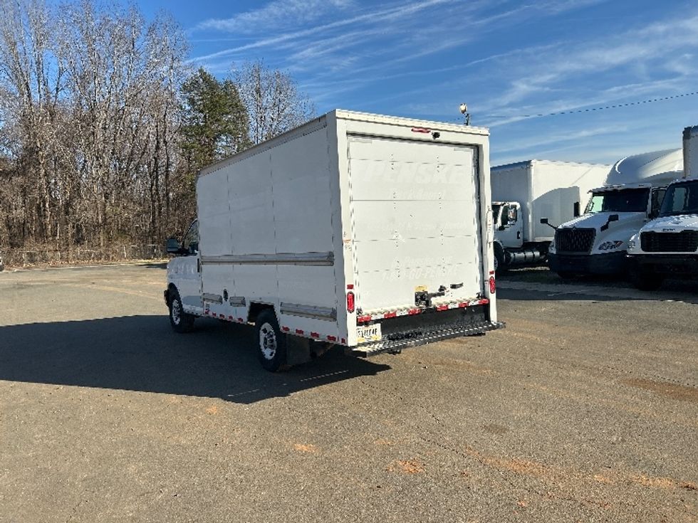 Light Duty Box Truck-Light and Medium Duty Trucks-GMC-2021-Savana G33503-Mebane-NC-104,105\n\t\tmiles-$ 30,250 - Image 6