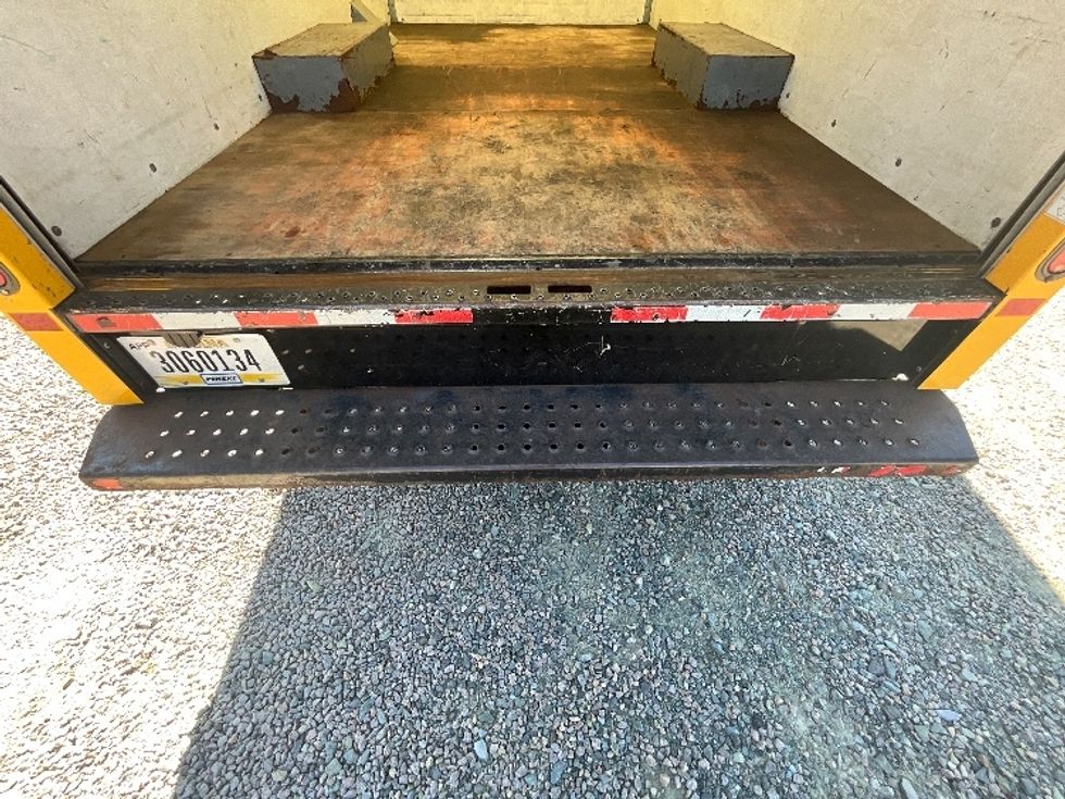 Light Duty Box Truck-Light and Medium Duty Trucks-GMC-2021-Savana G33503-Mebane-NC-104,308\n\t\tmiles-$ 26,750 - Image 10