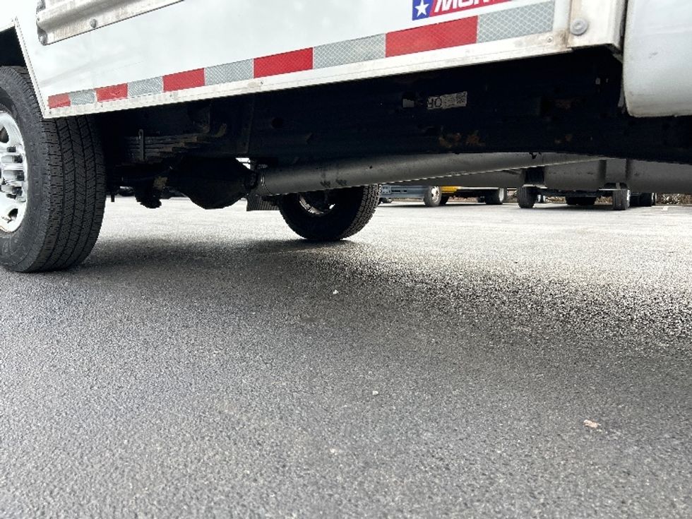 Light Duty Box Truck-Light and Medium Duty Trucks-GMC-2021-Savana G33503-Mebane-NC-104,990\n\t\tmiles-$ 30,000 - Image 13