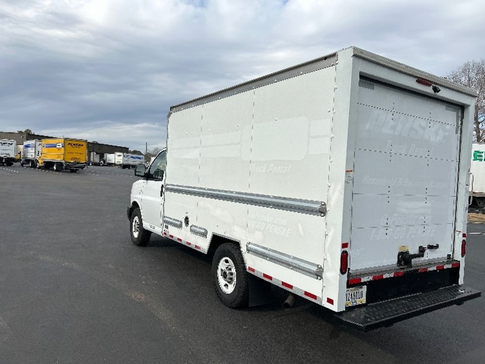 Light Duty Box Truck-Light and Medium Duty Trucks-GMC-2021-Savana G33503-Mebane-NC-104,990\n\t\tmiles-$ 30,000 - Image 6