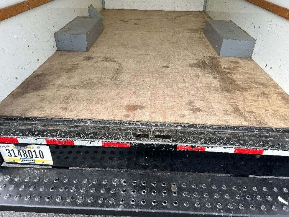 Light Duty Box Truck-Light and Medium Duty Trucks-GMC-2021-Savana G33503-Mebane-NC-104,990\n\t\tmiles-$ 30,000 - Image 9