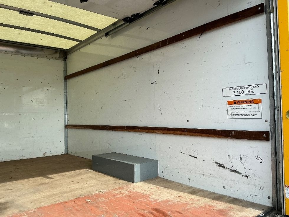 Light Duty Box Truck-Light and Medium Duty Trucks-GMC-2021-Savana G33503-Medley-FL-115,606\n\t\tmiles-$ 24,750 - Image 12