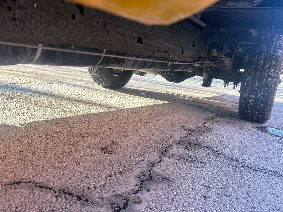 Light Duty Box Truck-Light and Medium Duty Trucks-GMC-2021-Savana G33503-Middlefield-OH-109,993\n\t\tmiles-$ 25,000 - Image 5