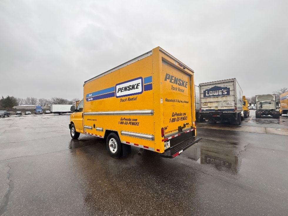 Light Duty Box Truck-Light and Medium Duty Trucks-GMC-2021-Savana G33503-Middlefield-OH-91,854\n\t\tmiles-$ 27,000 - Image 6