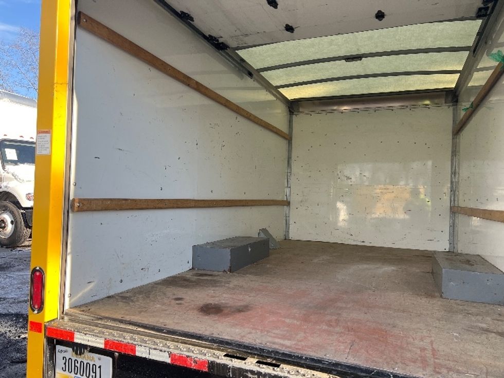 Light Duty Box Truck-Light and Medium Duty Trucks-GMC-2021-Savana G33503-Milford-DE-110,044\n\t\tmiles-$ 24,500 - Image 11