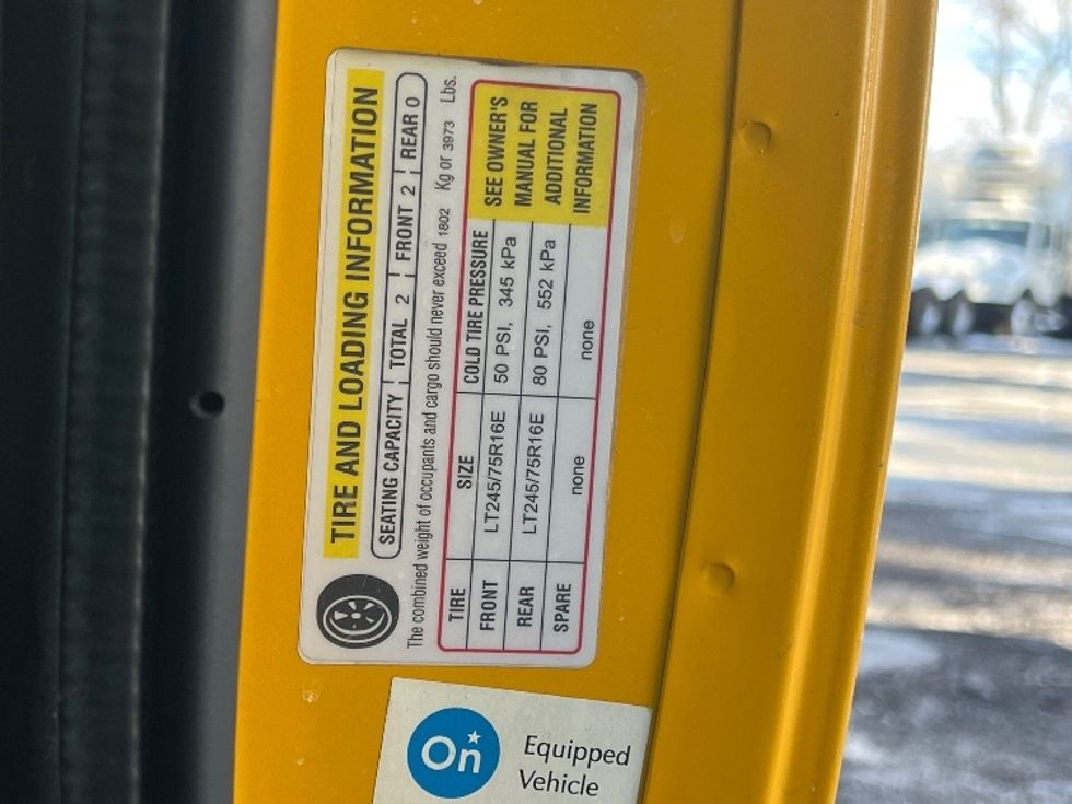 Light Duty Box Truck-Light and Medium Duty Trucks-GMC-2021-Savana G33503-Milford-DE-110,044\n\t\tmiles-$ 24,500 - Image 25