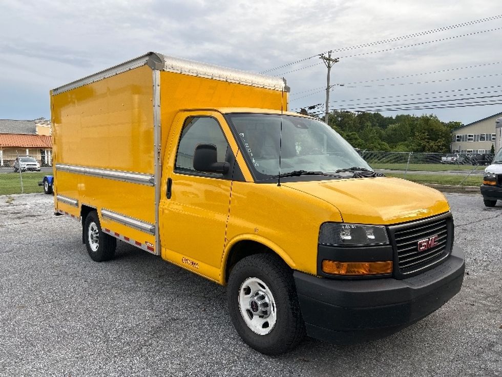 Light Duty Box Truck-Light and Medium Duty Trucks-GMC-2021-Savana G33503-Milford-DE-110,201\n\t\tmiles-$ 23,750 - Image 1